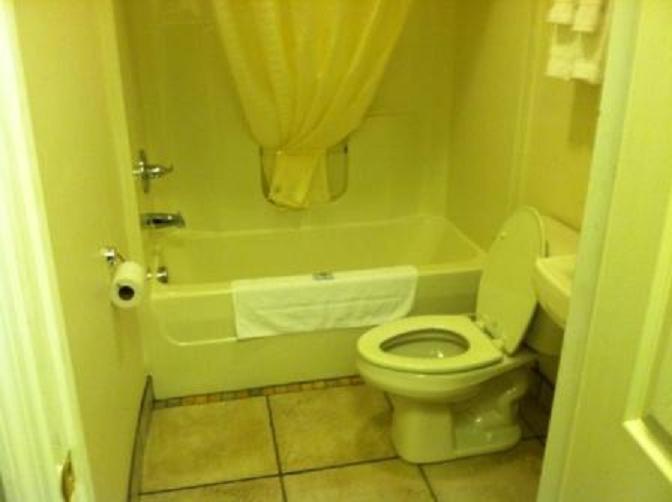 Waterford Inn エクステリア 写真